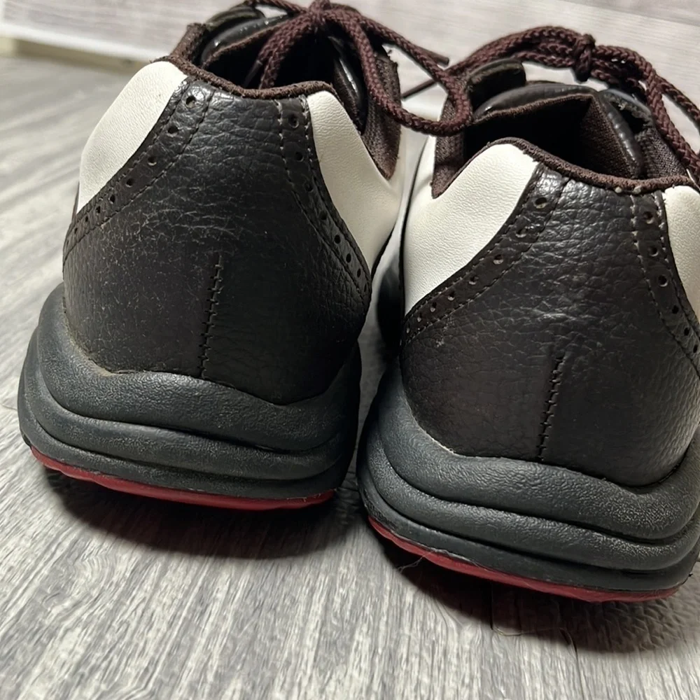 FootJoy Brown & White Flexzone Golf Shoes, Size 8M 45402